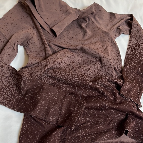 Athleta Flurry Gradient Ribbed Turtleneck M - Picture 5 of 6